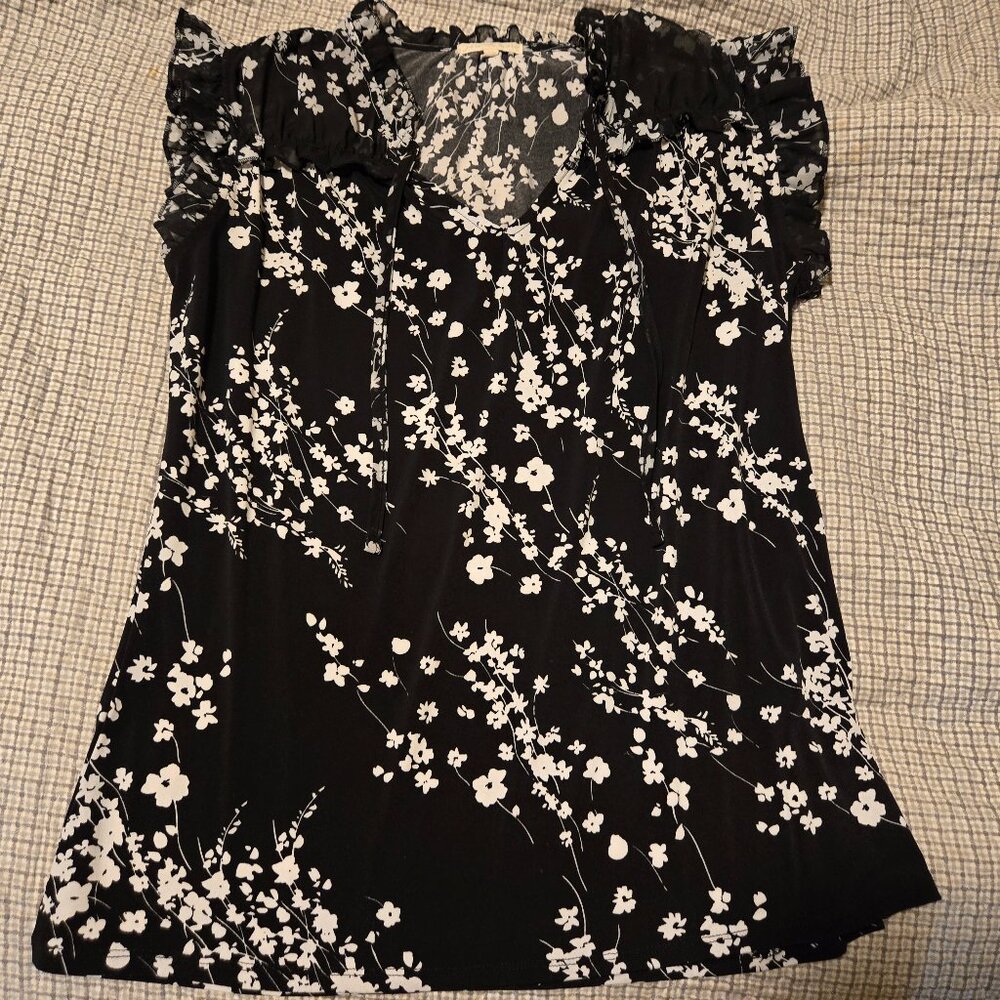 Womens black and white floral top